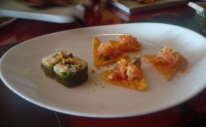 Takê - Acelgamaki e Nachos de Salmão - Onde Comer em Salvador - Restaurante japonês em Salvador - Bares e Restaurantes em Salvador