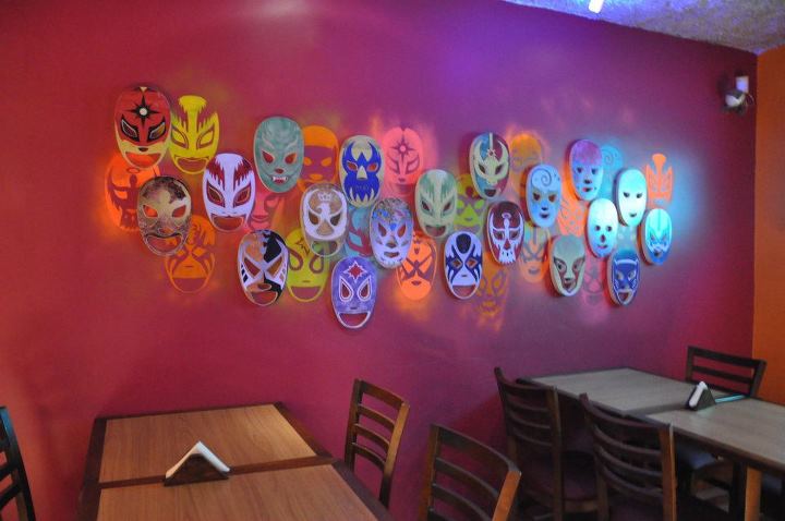 El Caballito - Decoração de Ambiente Máscaras - Onde Comer em Salvador - Restaurante  mexicano - Bares e Restaurantes em Salvador